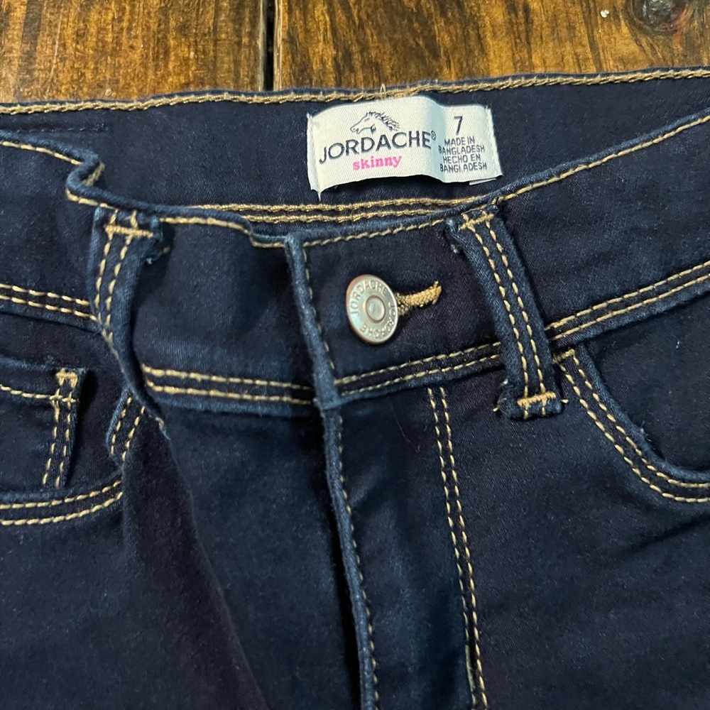 Girls Jordache size 7 skinny jeans